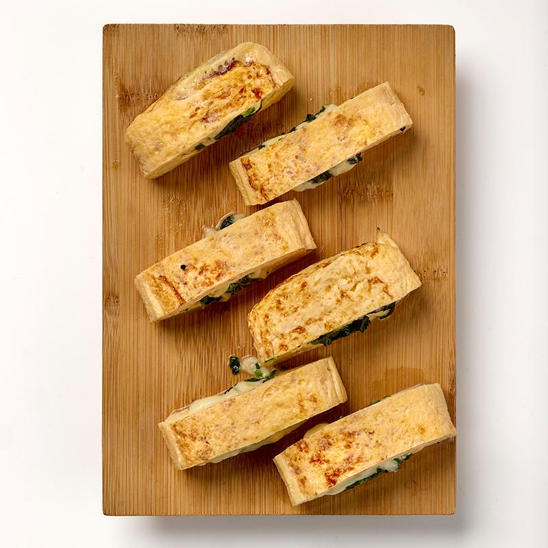 Tamagoyaki DE ESPINACAS Y QUESO